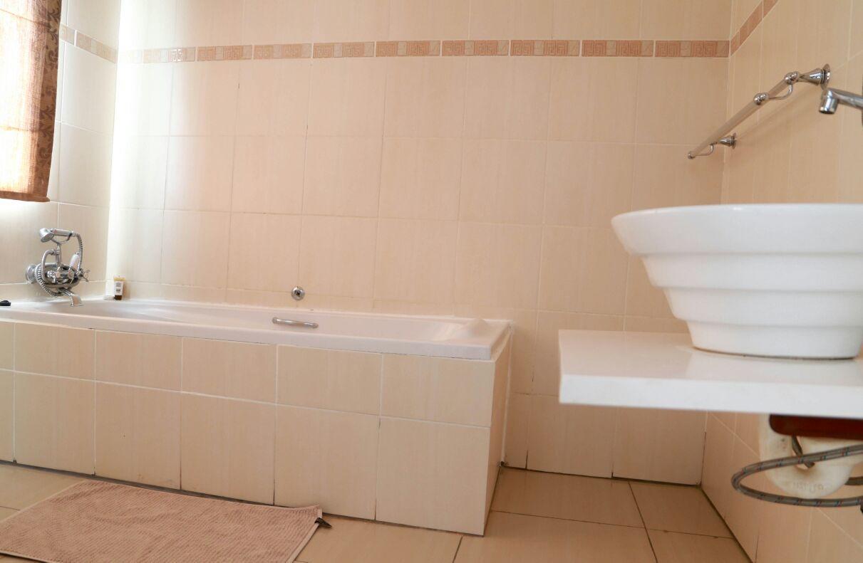 Zai Oat Hotel Jane Furse Settlement Exterior foto